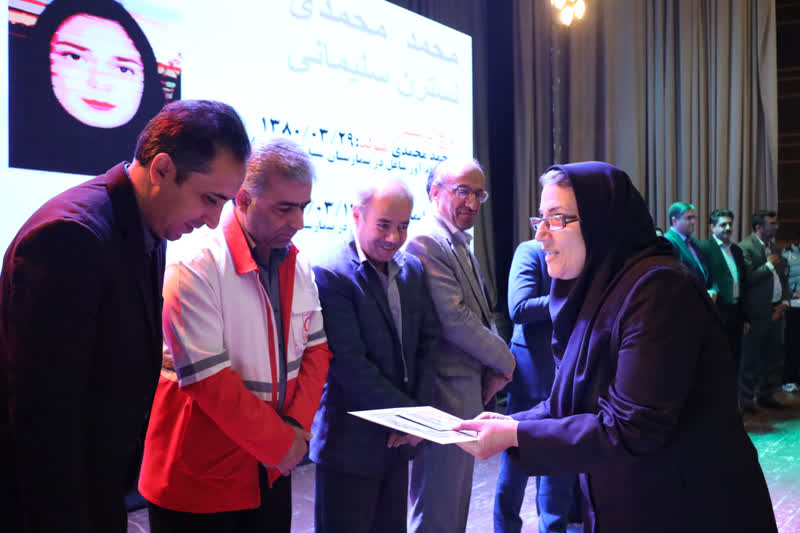 تصاویری از جشن گرامیداشت هفته پرستار در فرهنگسرای شهرکرد